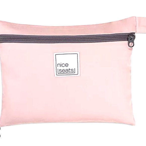 AIRPLANE PINK SEAT COVER - Picture 4 of 10